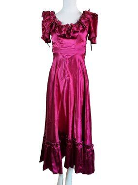 Amy Rose Vintage Red Gothic Dress size 3/4 READ DESCRIPTION